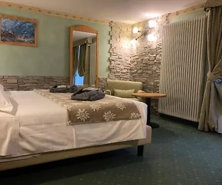 Otel Edelweiss 3 Stelle Superior 3*