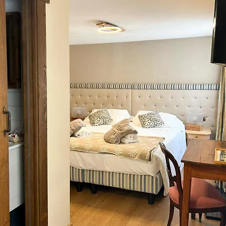 Edelweiss 3 Stelle Superior Otel 3*